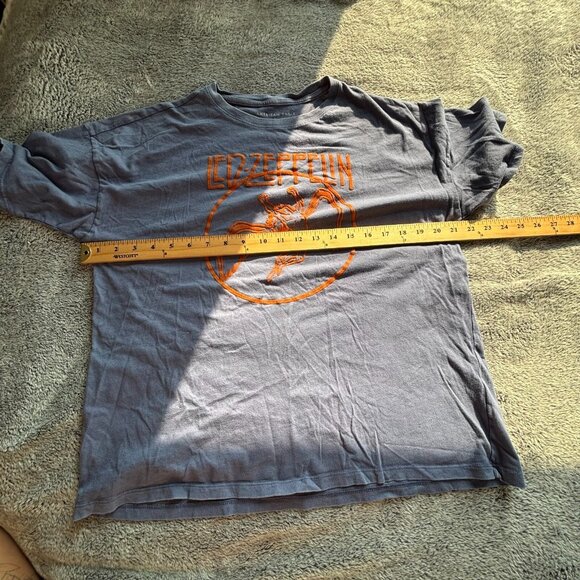 American Eagle Led Zepplin Womens Top Shirt Medium Blue Band Tee Rock Roll 18338 - Picture 4 of 8